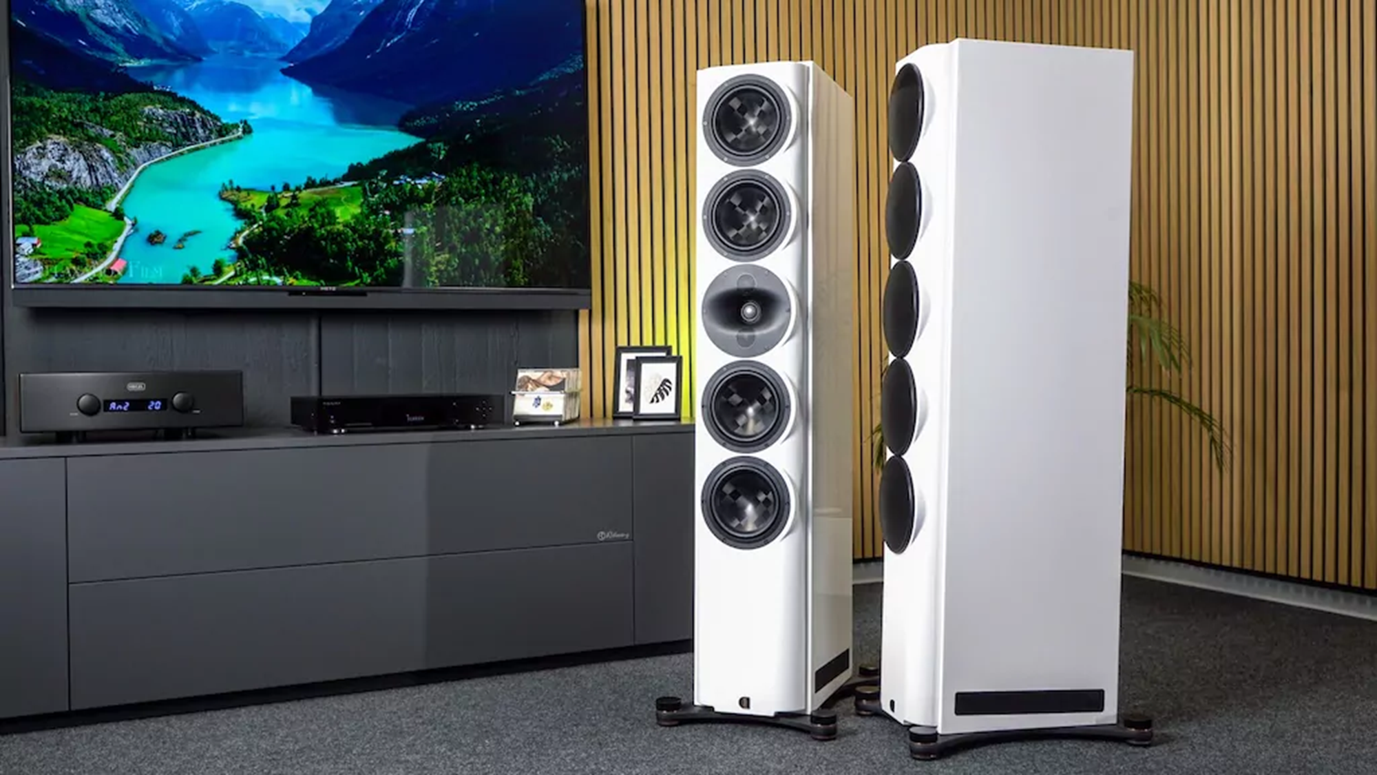 「声音的荣耀」这些年Perlisten获得的奖项回顾——2024年